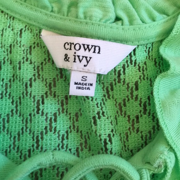 Crown & Ivy tank top - Picture 3 of 4